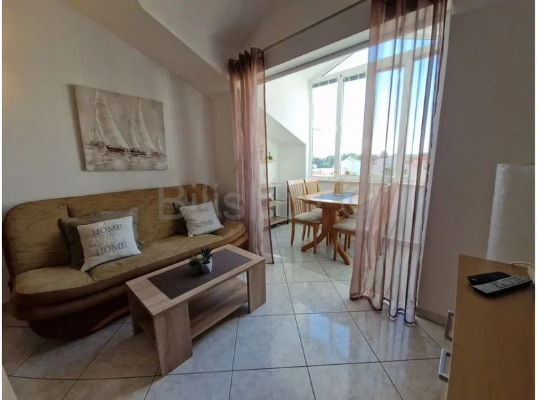 Apartment 30 m² Kastel Novi, Croatia