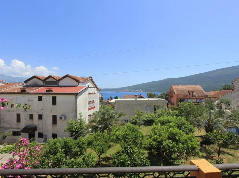 Дом 3 спальни 210 м² Баошичи, Черногория