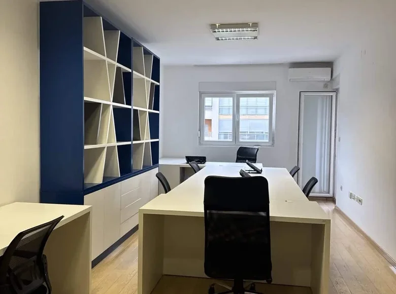 Büro 752 m² Montenegro, Montenegro