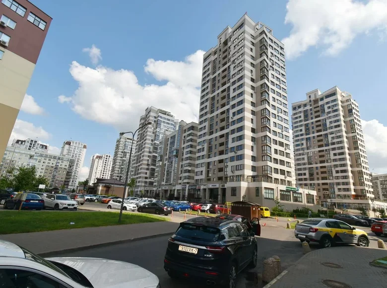 Квартира 2 комнаты 108 м² Минск, Беларусь