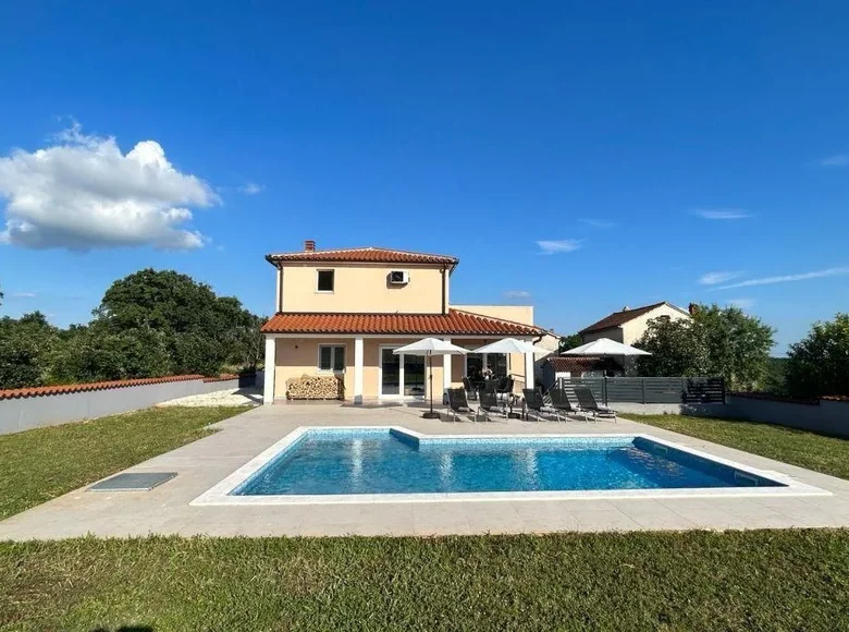 Villa de tres dormitorios 149 m² Grad Pula, Croacia