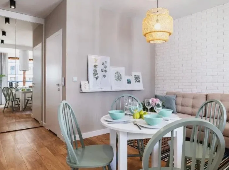 2 room apartment 45 m² in Warsaw, Poland