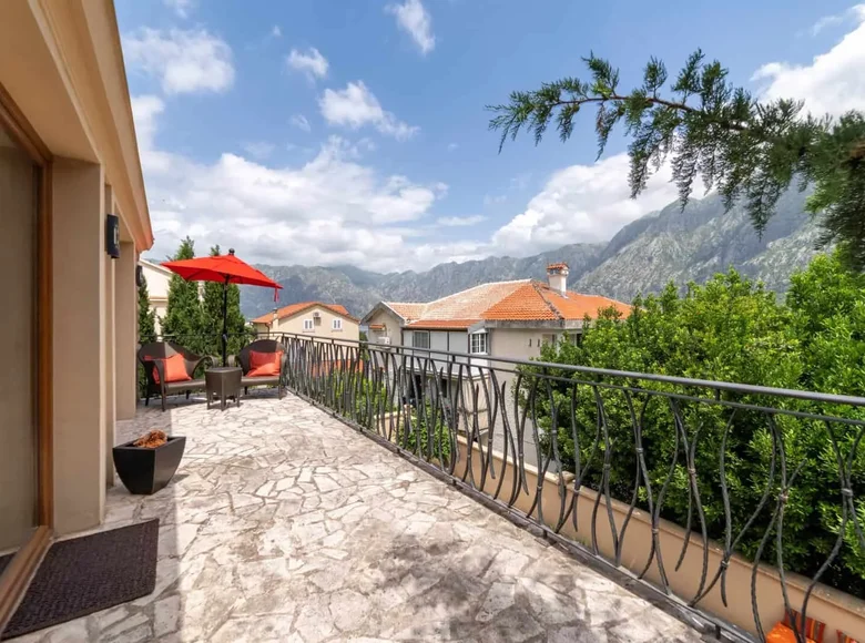 1 bedroom house 119 m² Prcanj, Montenegro