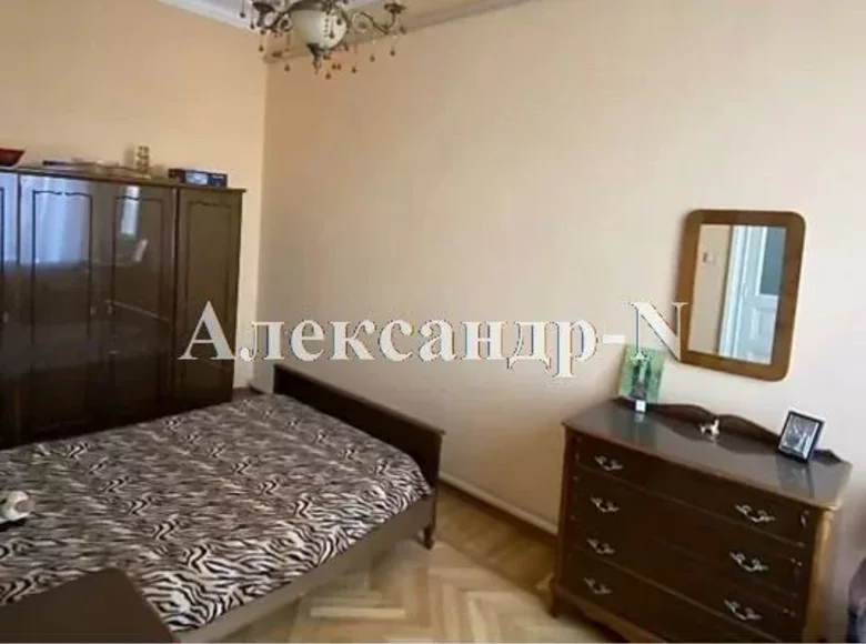 Wohnung 4 Zimmer 90 m² Odessa, Ukraine