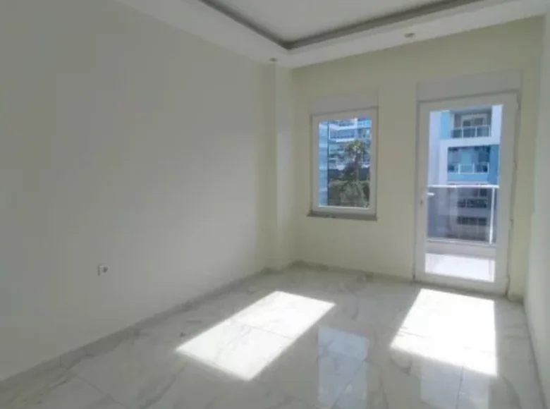 Mieszkanie 2 pokoi 60 m² Alanya, Turcja