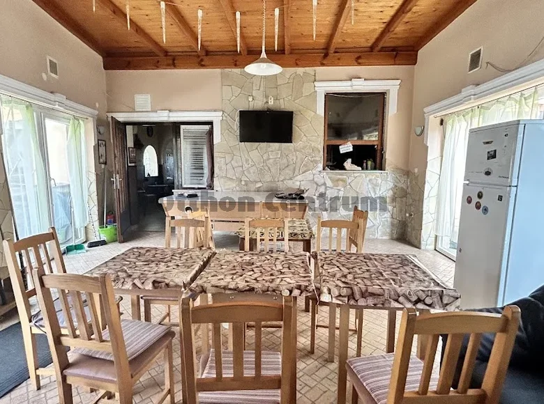 2 room house 85 m² Janoshaza, Hungary