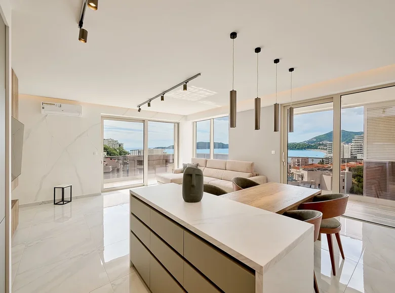 Квартира 3 комнаты 90 м² Рафаиловичи, Черногория