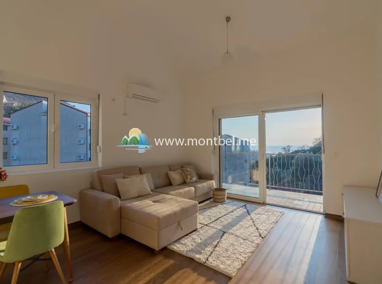 2 bedroom apartment 60 m² Przno, Montenegro