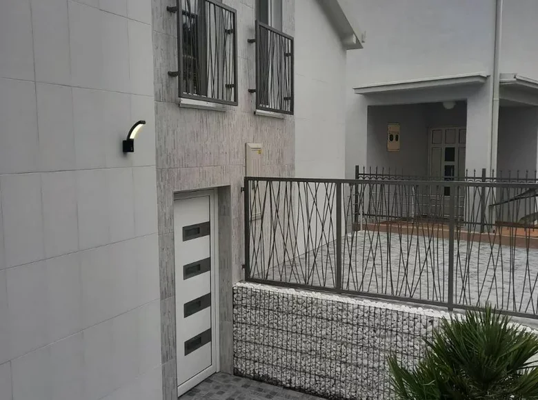 4 bedroom house 160 m² Susanj, Montenegro