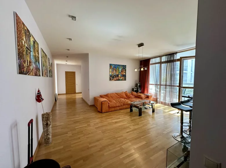 2 bedroom apartment 90 m² Riga, Latvia