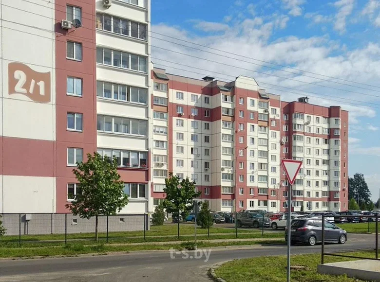 Mieszkanie 3 pokoi 77 m² Yubiliejny, Białoruś
