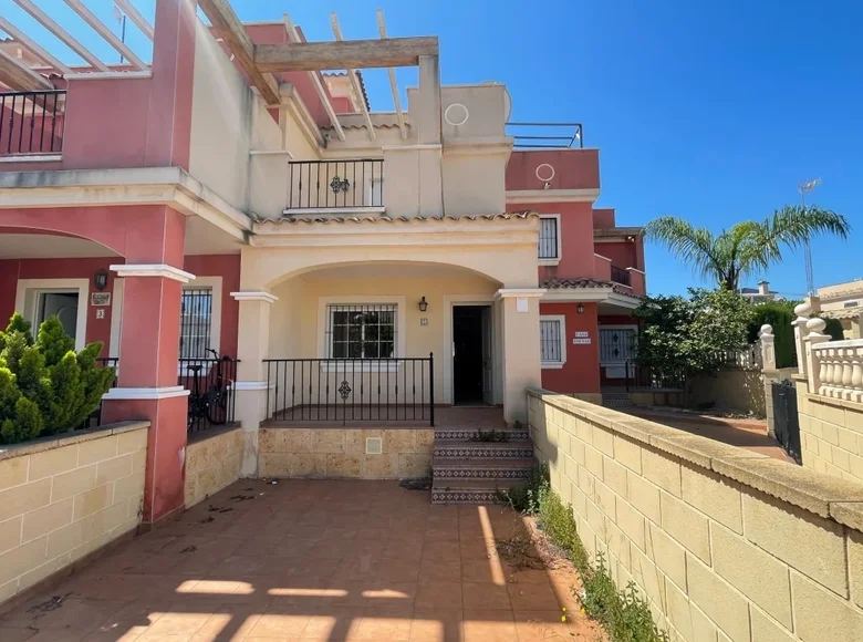 Szeregowiec 4 pokoi 110 m² Orihuela, Hiszpania