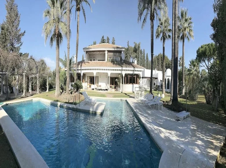 Haus 6 Zimmer 876 m² Marbella, Spanien