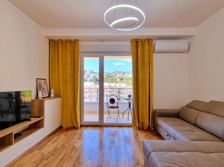 Wohnung 1 Schlafzimmer 48 m² in Becici, Montenegro