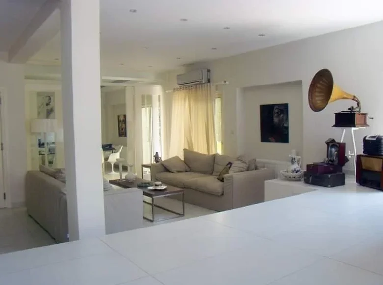 Casa 4 habitaciones 245 m² Limasol, Chipre