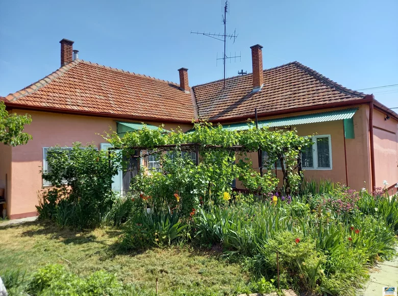 Casa 4 habitaciones 139 m² Kalocsa, Hungría