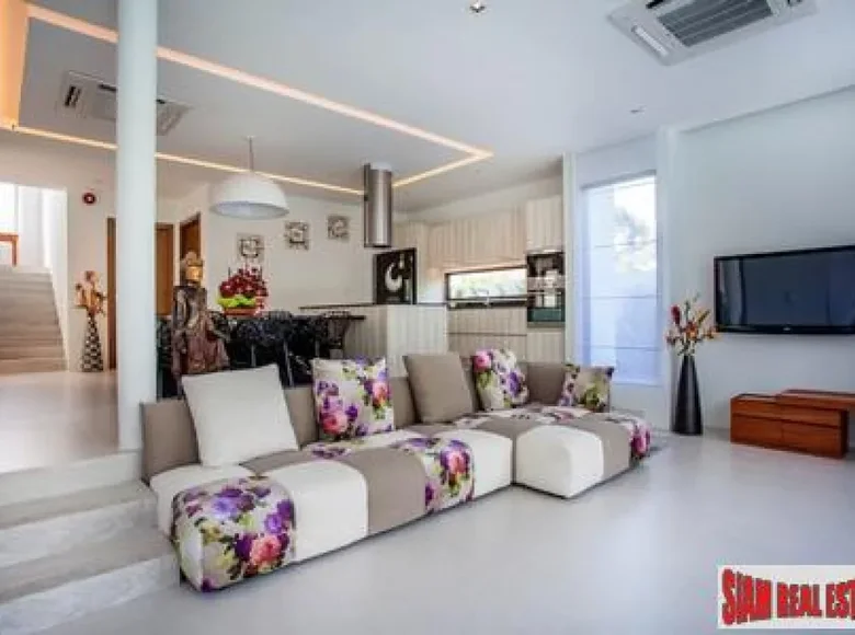 3 bedroom villa 178 m² Phuket, Thailand