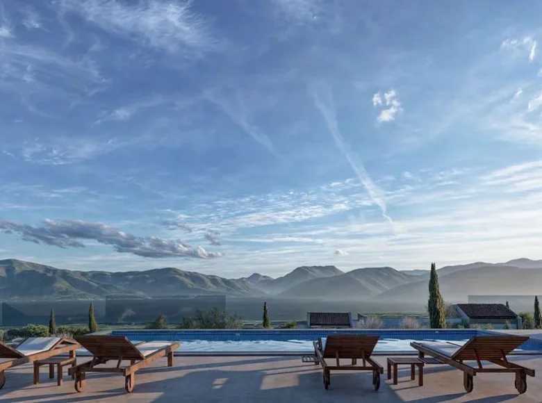 4-Schlafzimmer-Villa  Lustica, Montenegro