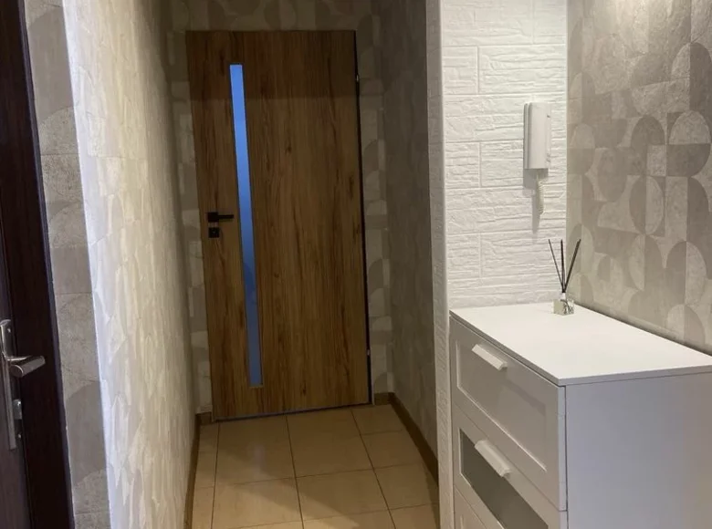 Apartamento 3 habitaciones 70 m² en Varsovia, Polonia