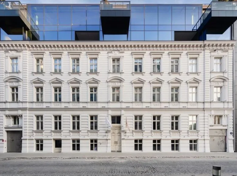 Mieszkanie 4 pokoi 198 m² Ryga, Łotwa