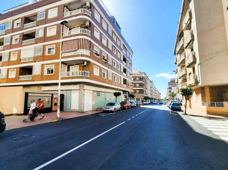 2 bedroom apartment 75 m² Torrevieja, Spain