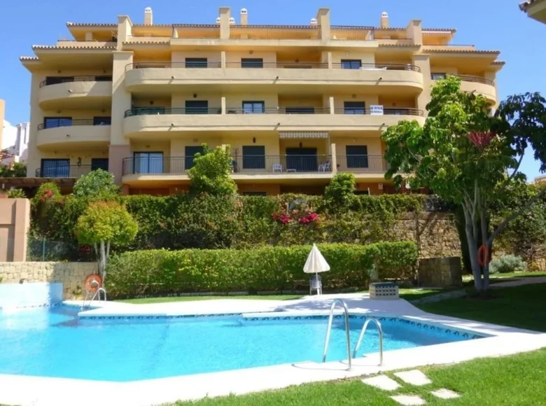 2 bedroom apartment 86 m² Benalmadena, Spain