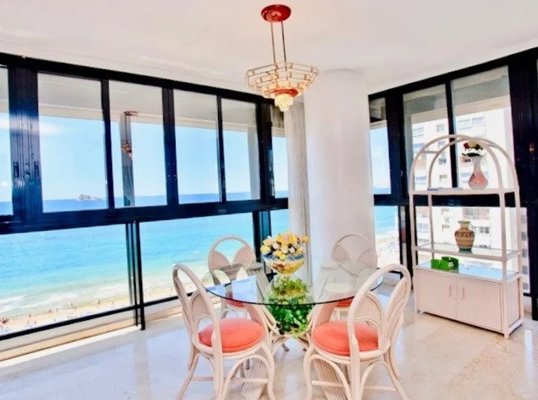 Wohnung 3 Schlafzimmer 150 m² Benidorm, Spanien