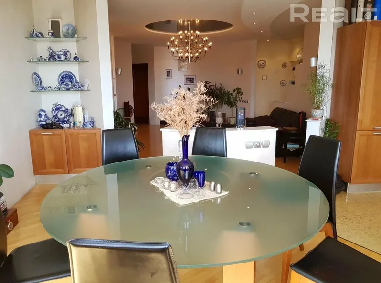 Apartamento 3 habitaciones 140 m² Minsk, Bielorrusia