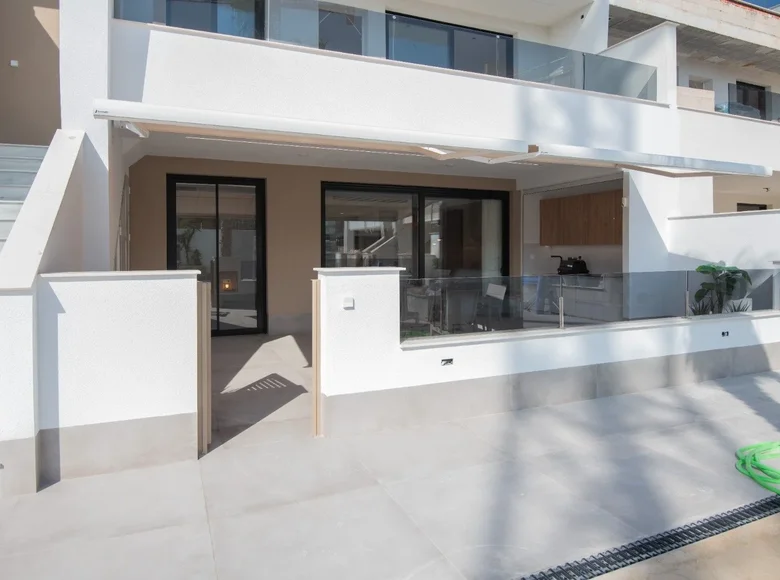 3 bedroom bungalow 78 m², All countries