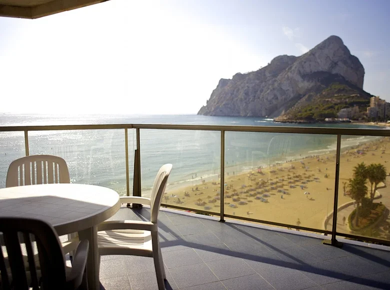 3 bedroom apartment 133 m² Calp, Spain