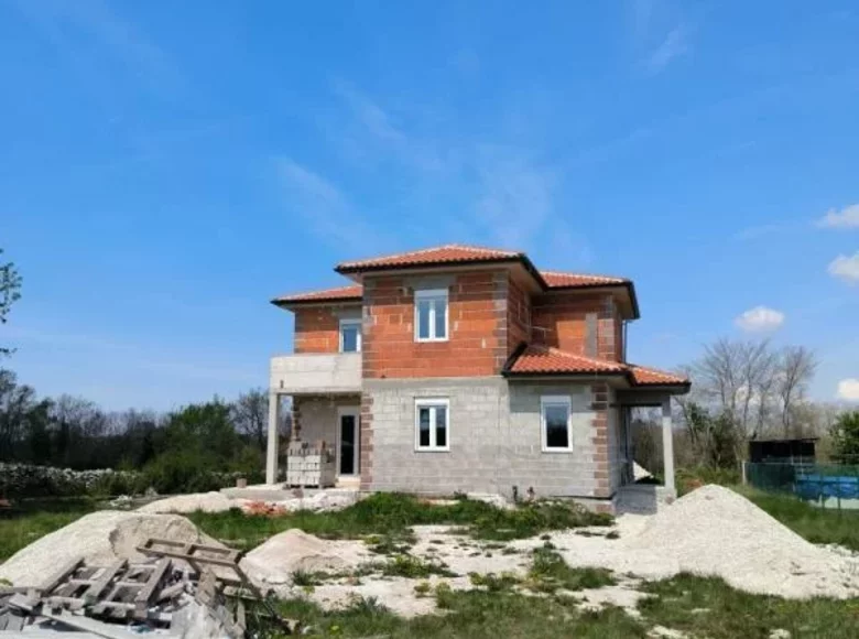5-Schlafzimmer-Villa 360 m² Burici, Kroatien