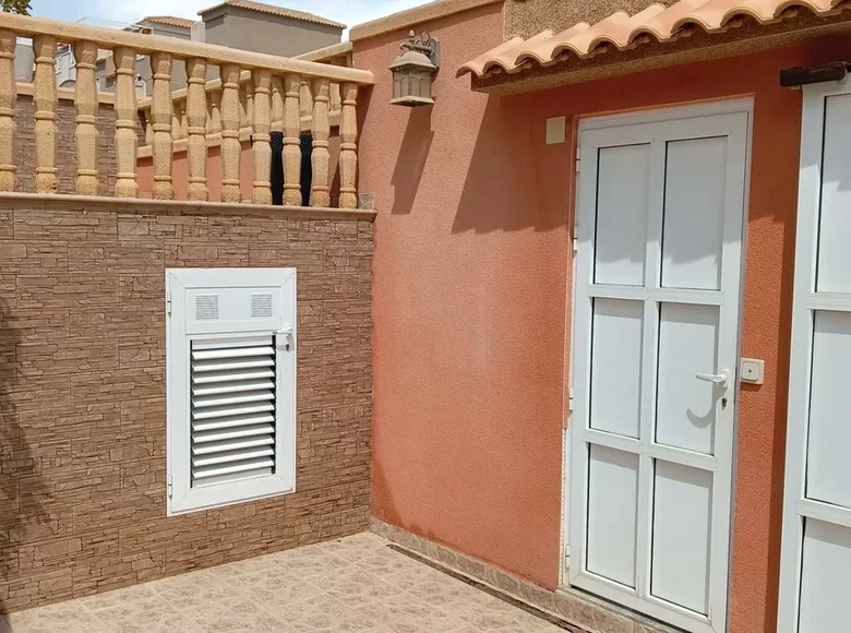 4 bedroom house  Torrevieja, Spain