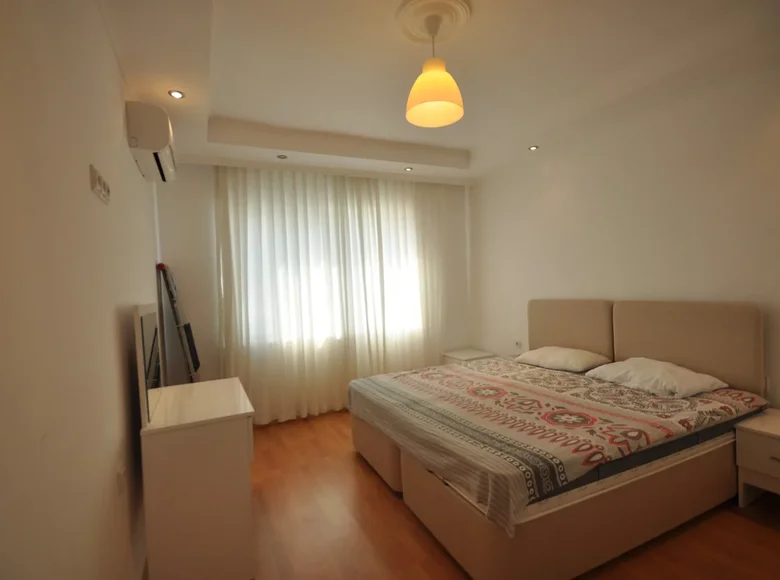 Квартира 2 комнаты 68 м² Аланья, Турция