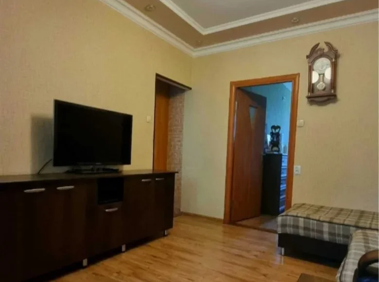 Kvartira 2 xonalar 45 m² Toshkentda