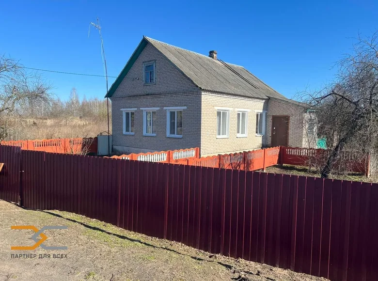 House 77 m² Padaressie, Belarus