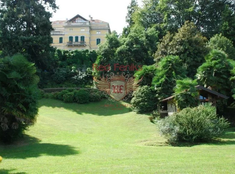 3 bedroom apartment 189 m² Verbania, Italy