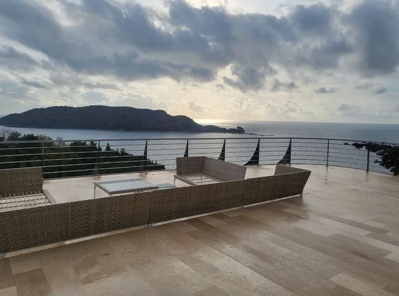 Wohnung 5 Zimmer 550 m² Budva, Montenegro