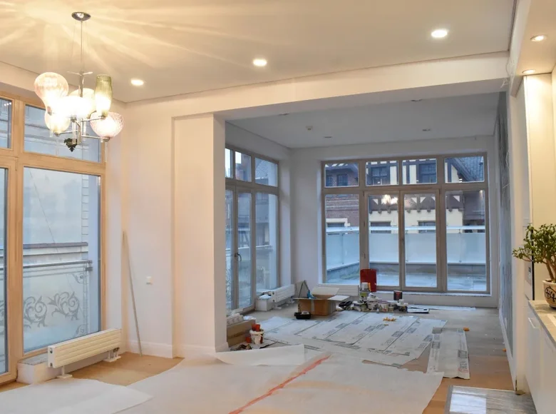 Mieszkanie 3 pokoi 139 m² Ryga, Łotwa