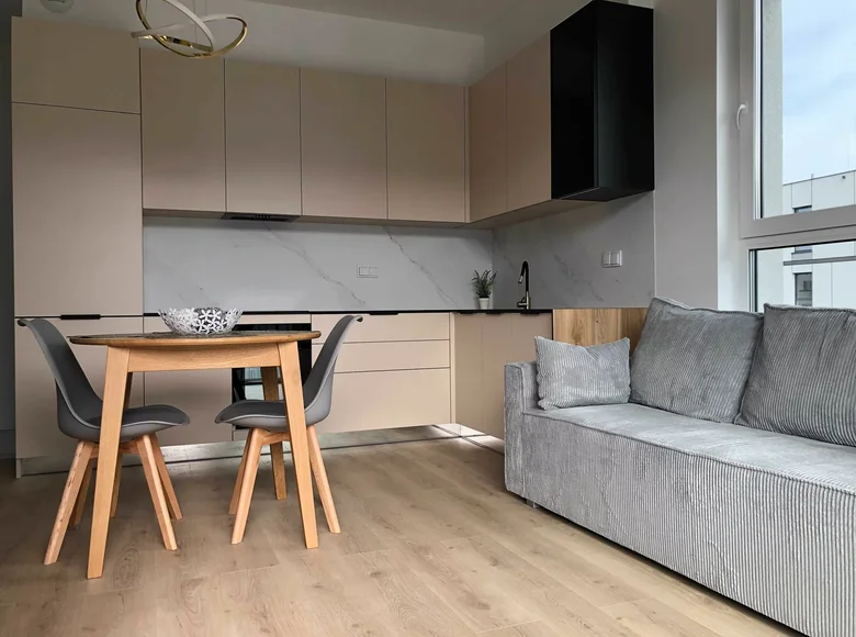 3 room apartment 48 m² in Warsaw, Poland