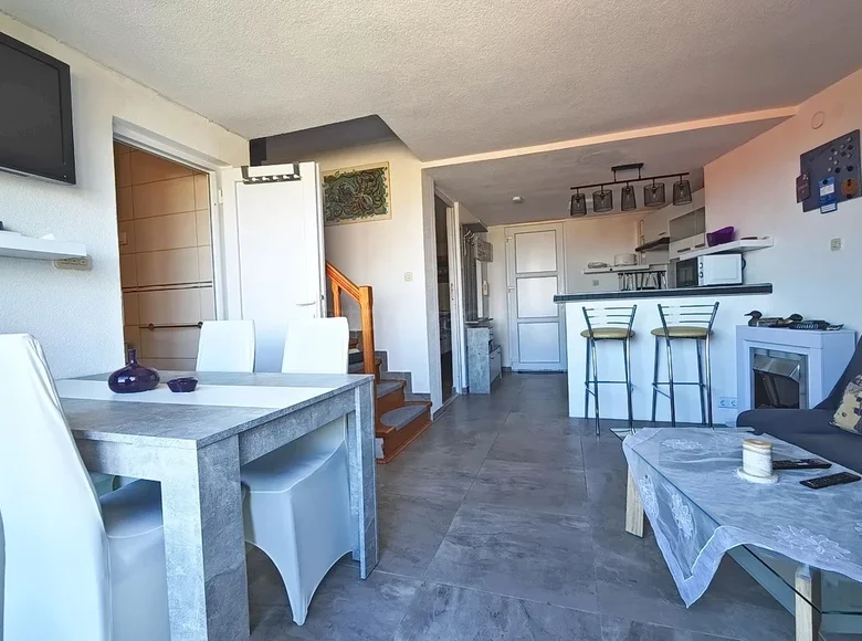 Apartamento 2 habitaciones 87 m² Radici, Croacia