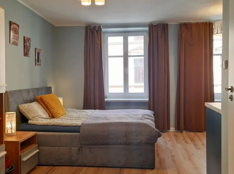 Квартира 2 комнаты 49 м² Торунь, Польша