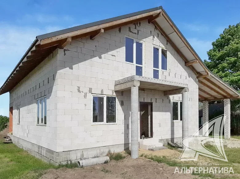 House 191 m² Stryhaniec, Belarus