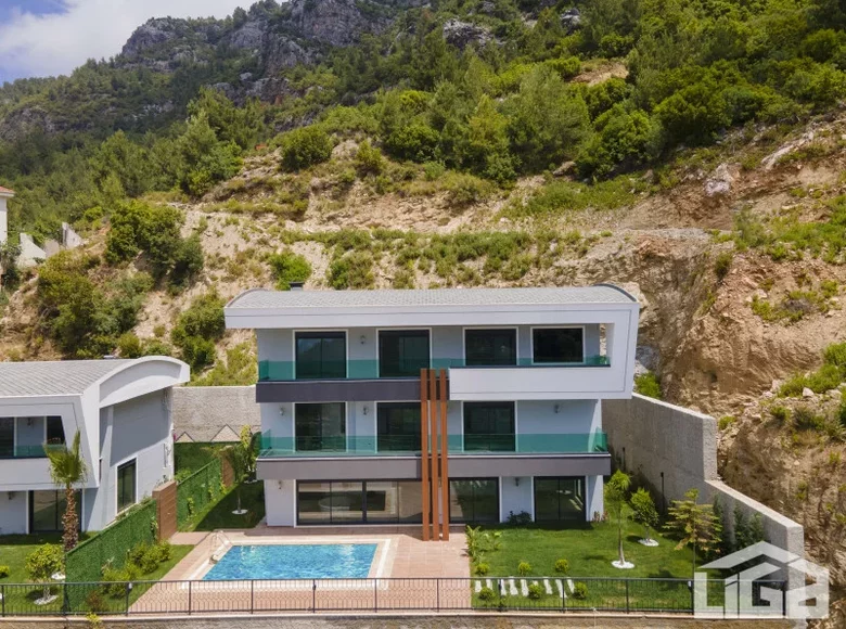 Villa de 5 habitaciones 465 m² Alanya, Turquía