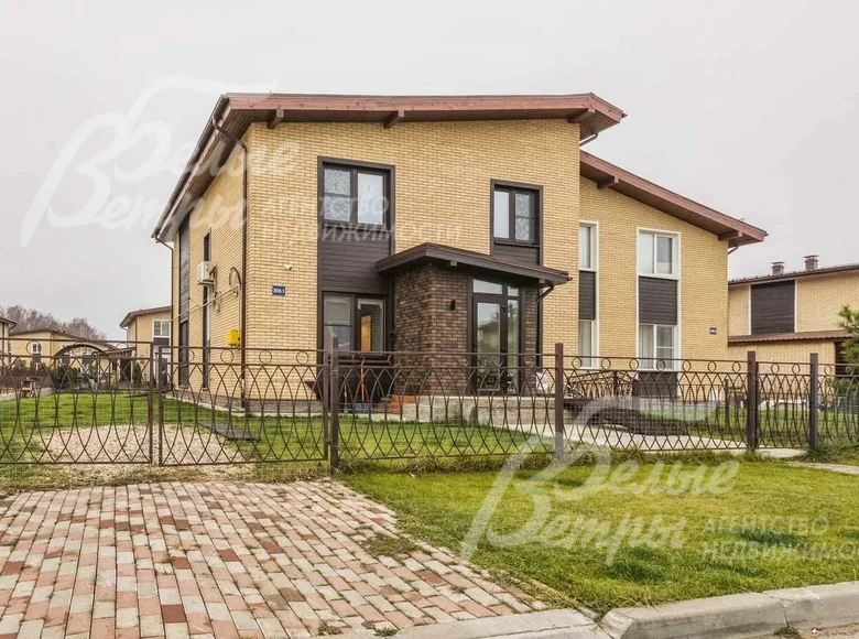 Szeregowiec 5 pokojów 155 m² Troitsky Administrative Okrug, Rosja