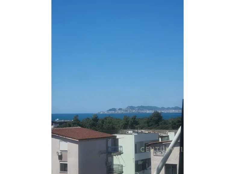 3 bedroom apartment 120 m² Golem, Albania