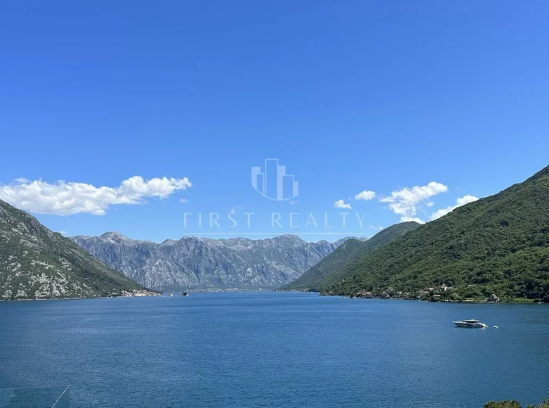 5-Zimmer-Villa 360 m² Morinj, Montenegro