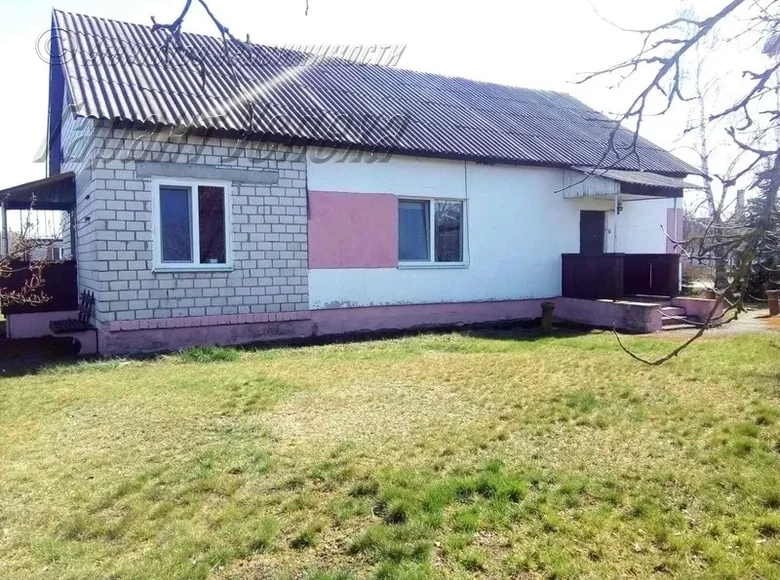 House 98 m² Aziaty, Belarus