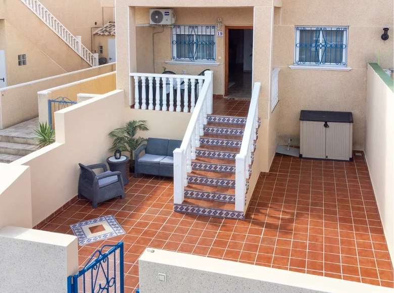 Bungalow 3 pokoi 54 m² Torrevieja, Hiszpania