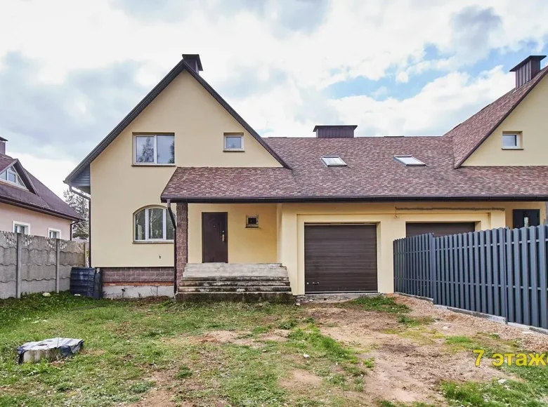 Adosado 113 m² Kalodishchy, Bielorrusia