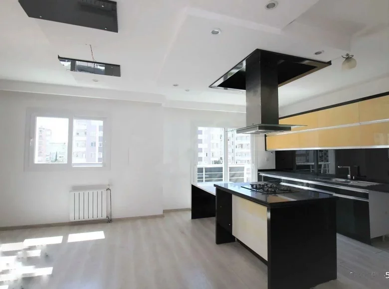 Apartamento 4 habitaciones 179 m² Alanya, Turquía